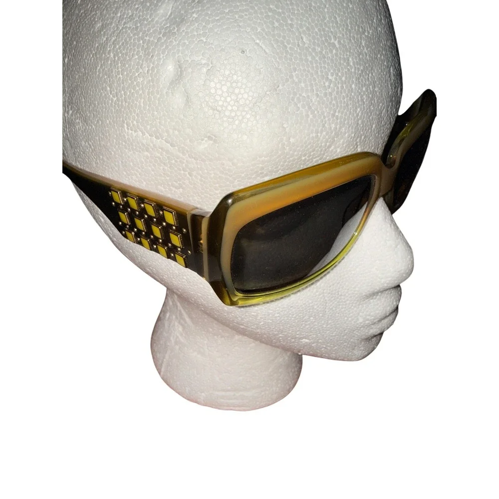 Betsey‎ Johnson BJ134 Khaki Yellow Studded Rectangular Sunglasses Retro Y2K